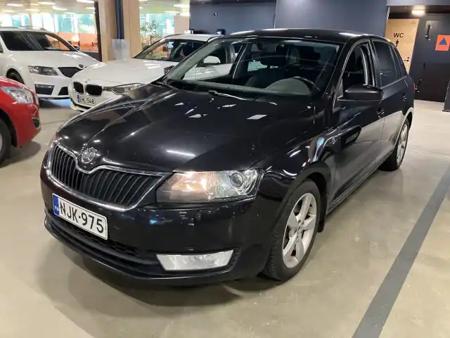 Musta Viistoperä, Skoda Rapid – NJK-975