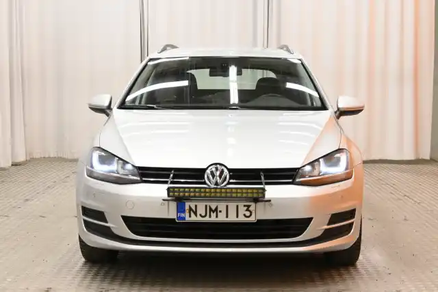 Hopea Farmari, Volkswagen Golf – NJM-113