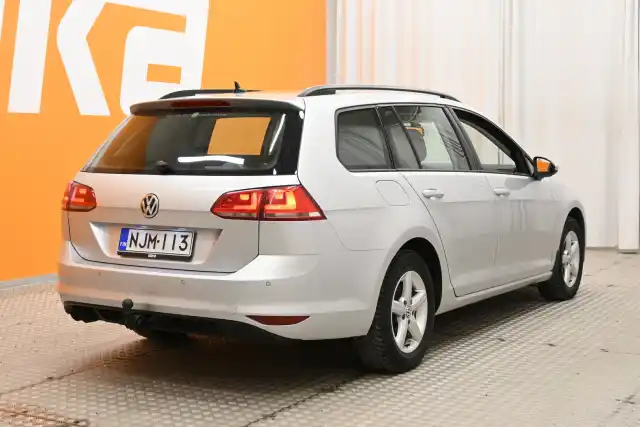 Hopea Farmari, Volkswagen Golf – NJM-113