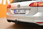 Hopea Farmari, Volkswagen Golf – NJM-113, kuva 8