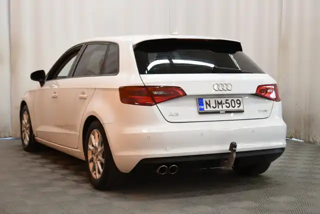 Valkoinen Viistoperä, Audi A3 – NJM-509