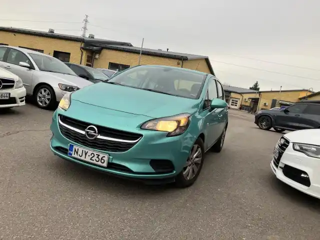 Vihreä Viistoperä, Opel Corsa – NJY-236