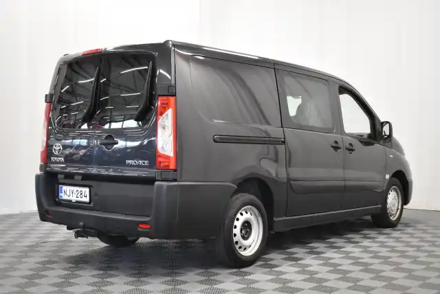 Harmaa Pakettiauto, Toyota Proace – NJY-284