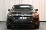 Musta Maastoauto, Volkswagen Touareg – NJZ-618, kuva 2