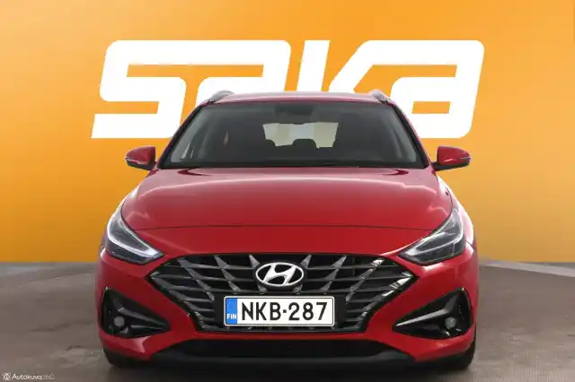 Punainen Farmari, Hyundai i30 – NKB-287