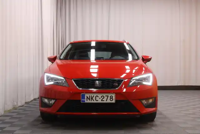 Punainen Farmari, Seat Leon ST – NKC-278