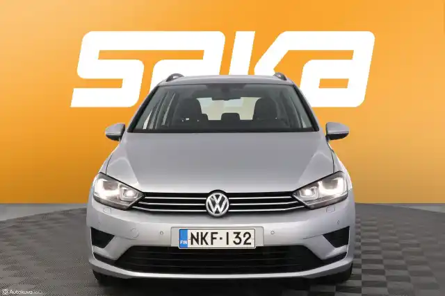 Hopea Tila-auto, Volkswagen Golf Sportsvan – NKF-132
