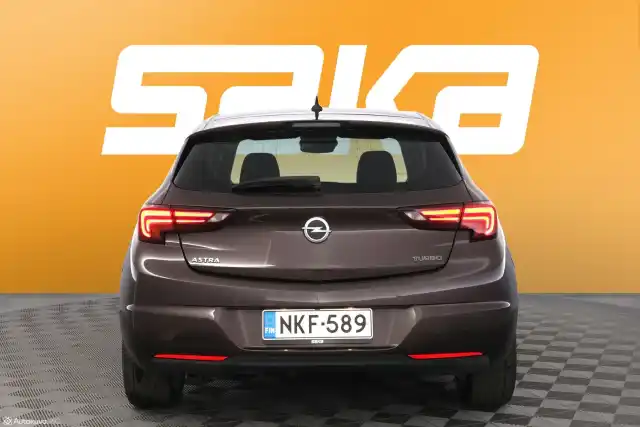 Ruskea Viistoperä, Opel Astra – NKF-589