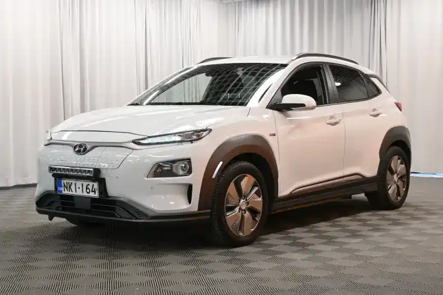 Valkoinen Maastoauto, Hyundai KONA – NKI-164