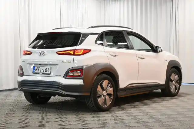 Valkoinen Maastoauto, Hyundai KONA – NKI-164