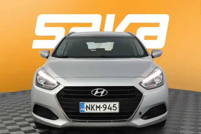 Hopea Farmari, Hyundai I40 – NKM-945