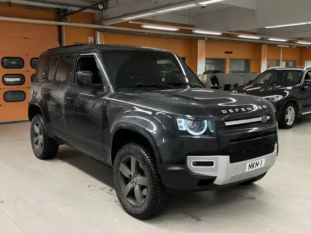 Musta Maastoauto, Land Rover Defender – NKN-1