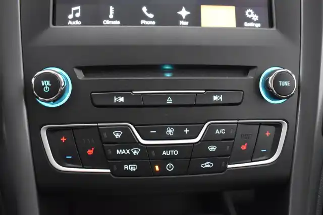 Valkoinen Farmari, Ford Mondeo – NKN-216