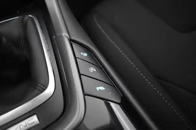 Valkoinen Farmari, Ford Mondeo – NKN-216
