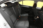 Harmaa Sedan, Skoda Superb – NKN-478, kuva 11