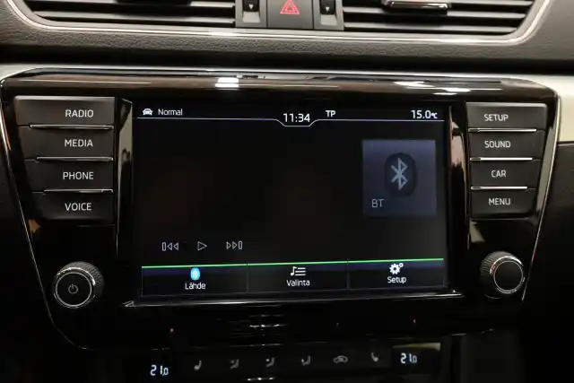 Harmaa Sedan, Skoda Superb – NKN-478