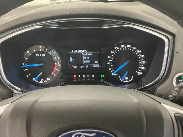 Valkoinen Viistoperä, Ford Mondeo – NKP-130