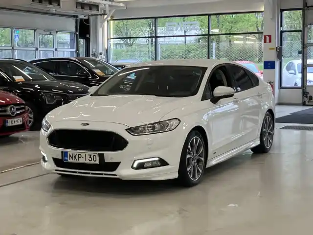 Valkoinen Viistoperä, Ford Mondeo – NKP-130