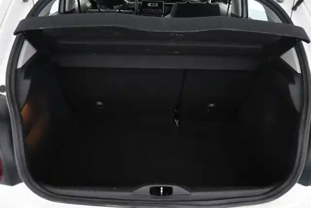 Valkoinen Viistoperä, Citroen C3 – NKT-248