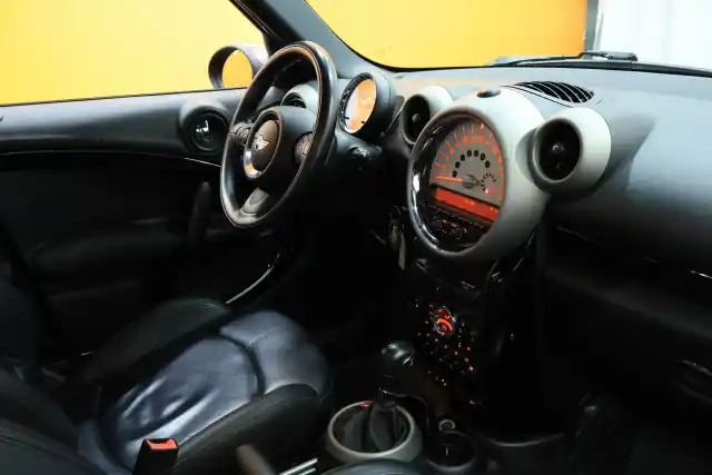 Harmaa Farmari, Mini Countryman – NKT-519