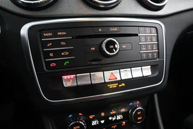 Harmaa Coupe, Mercedes-Benz CLA – NKU-830
