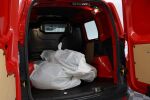 Punainen Pakettiauto, Ford Transit Courier – NKX-464, kuva 21