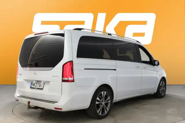 Valkoinen Tila-auto, Mercedes-Benz V – NKZ-761
