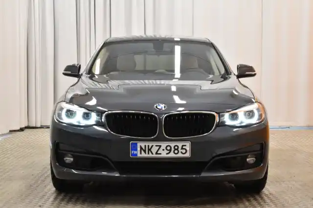 Harmaa Sedan, BMW 320 Gran Turismo – NKZ-985
