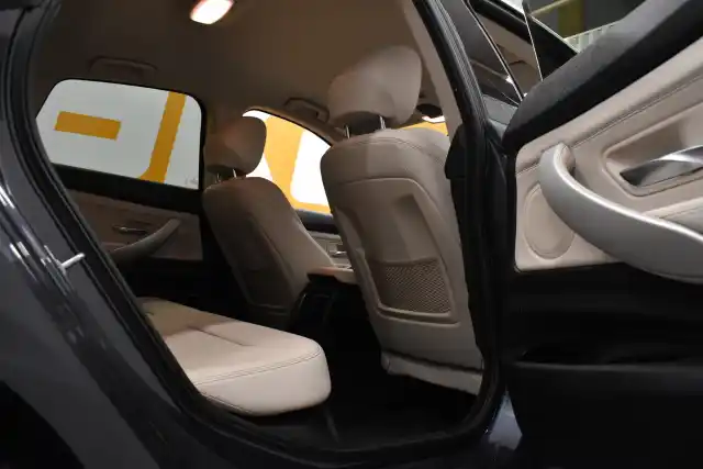 Harmaa Sedan, BMW 320 Gran Turismo – NKZ-985