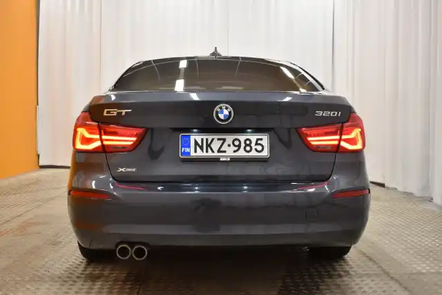 Harmaa Sedan, BMW 320 Gran Turismo – NKZ-985