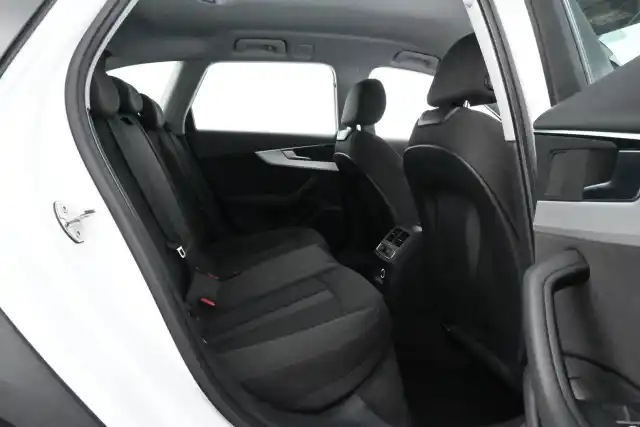 Valkoinen Farmari, Audi A4 ALLROAD – NLA-349