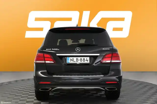 Musta Maastoauto, Mercedes-Benz GLE – NLB-884