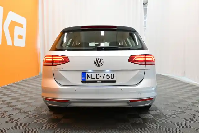 Hopea Farmari, Volkswagen Passat – NLC-750