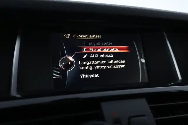 Musta Maastoauto, BMW X4 – NLE-698