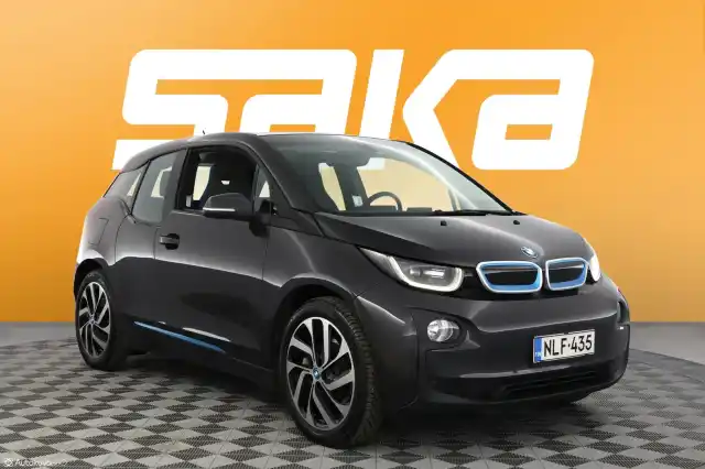 Harmaa Viistoperä, BMW i3 – NLF-435