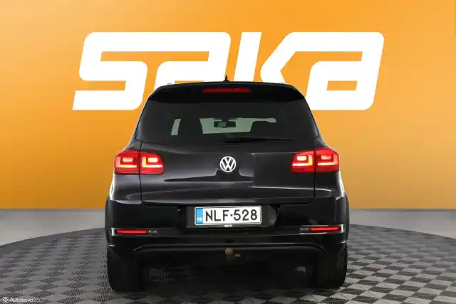 Musta Maastoauto, Volkswagen Tiguan – NLF-528