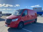 Punainen Pakettiauto, Mercedes-Benz Sprinter – NLJ-223, kuva 3