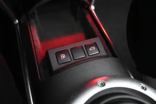 Sininen Avoauto, Audi TT – NLJ-363