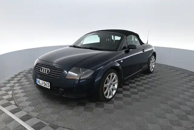 Sininen Avoauto, Audi TT – NLJ-363