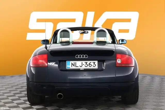 Sininen Avoauto, Audi TT – NLJ-363
