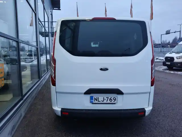 Valkoinen Pakettiauto, Ford Transit Custom – NLJ-769