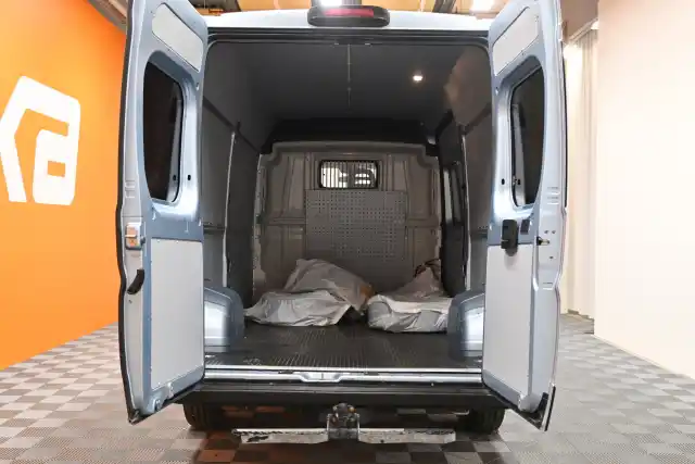 Sininen Pakettiauto, Fiat Ducato – NLK-231