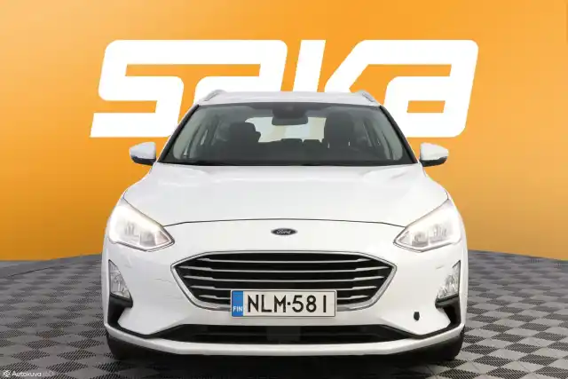 Valkoinen Farmari, Ford Focus – NLM-581