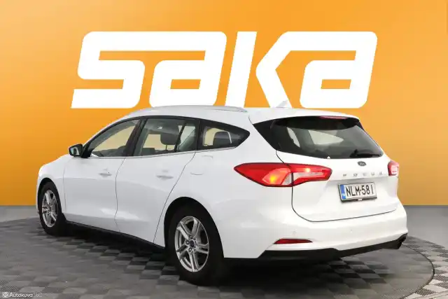 Valkoinen Farmari, Ford Focus – NLM-581