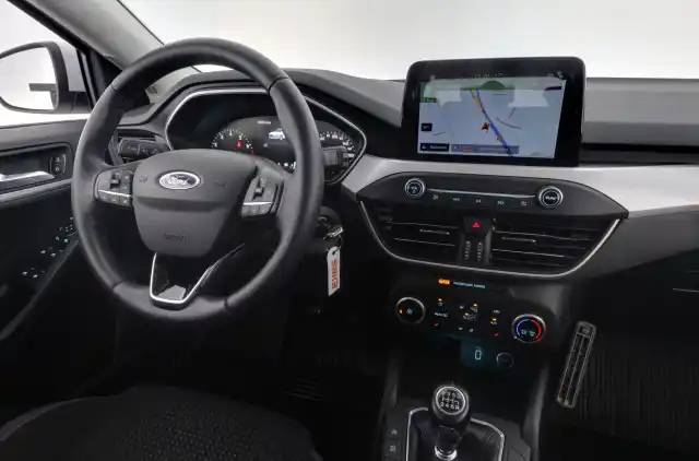 Valkoinen Farmari, Ford Focus – NLM-581