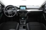 Valkoinen Farmari, Ford Focus – NLM-581, kuva 17