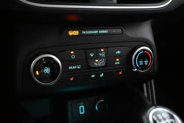 Valkoinen Farmari, Ford Focus – NLM-581