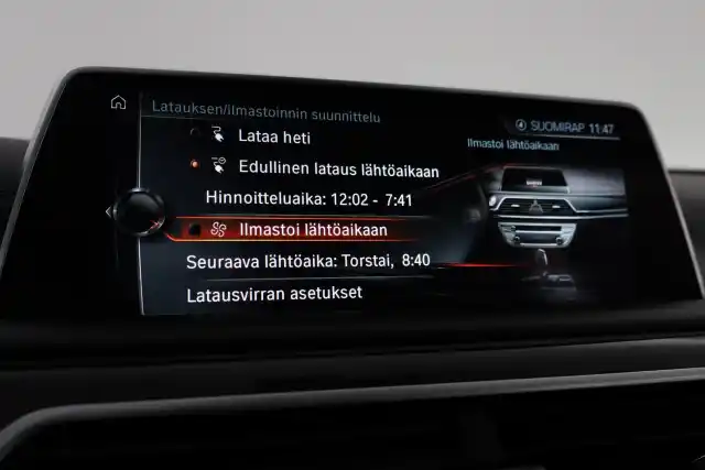 Sininen Sedan, BMW 740 – NLM-657