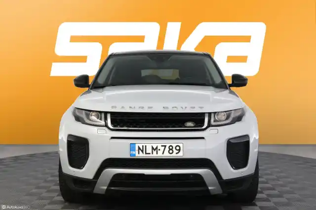 Valkoinen Maastoauto, Land Rover Range Rover Evoque – NLM-789