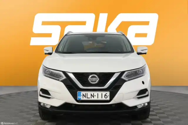 Valkoinen Maastoauto, Nissan Qashqai – NLN-116